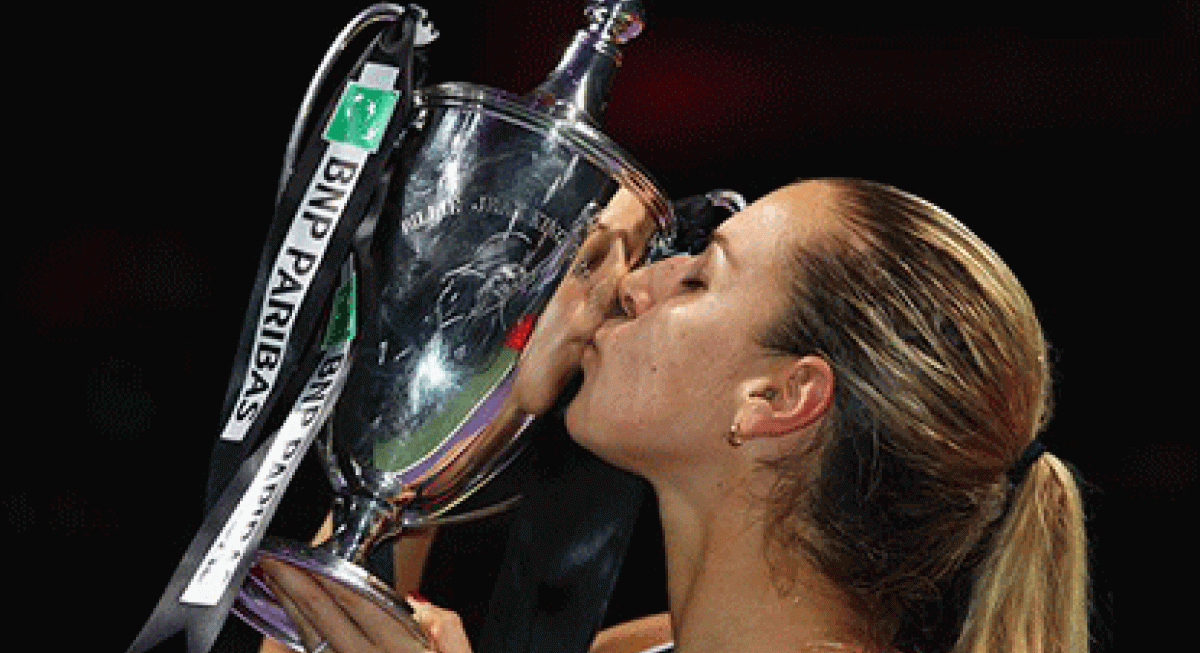 Dominika Cibulkova wins the 2016 WTA Finals in Singapore